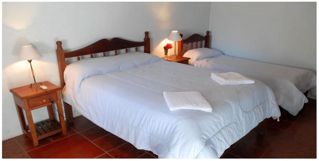 Hotel Tupasy Colonia Carlos Pellegrini Zimmer foto