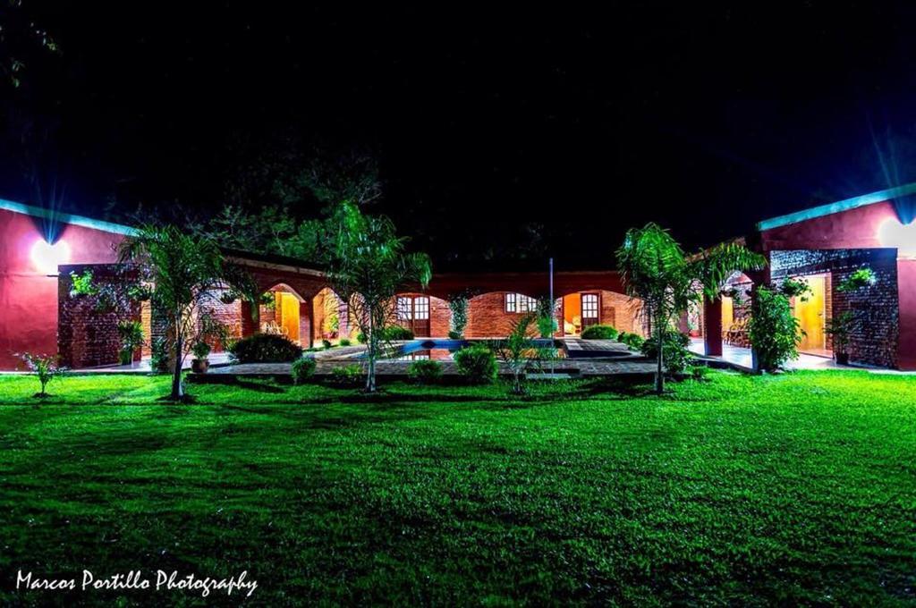 Hotel Tupasy Colonia Carlos Pellegrini Exterior foto