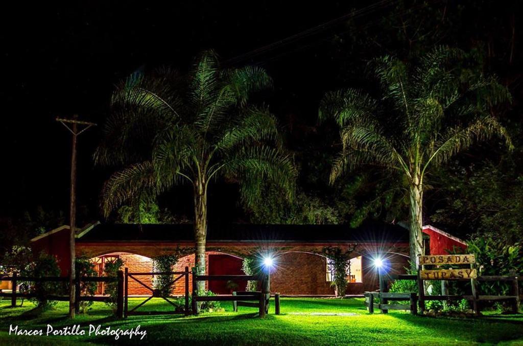 Hotel Tupasy Colonia Carlos Pellegrini Exterior foto